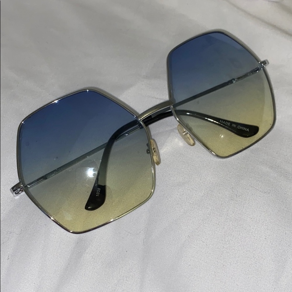 Oversized Ombré Fashion Sunglasses